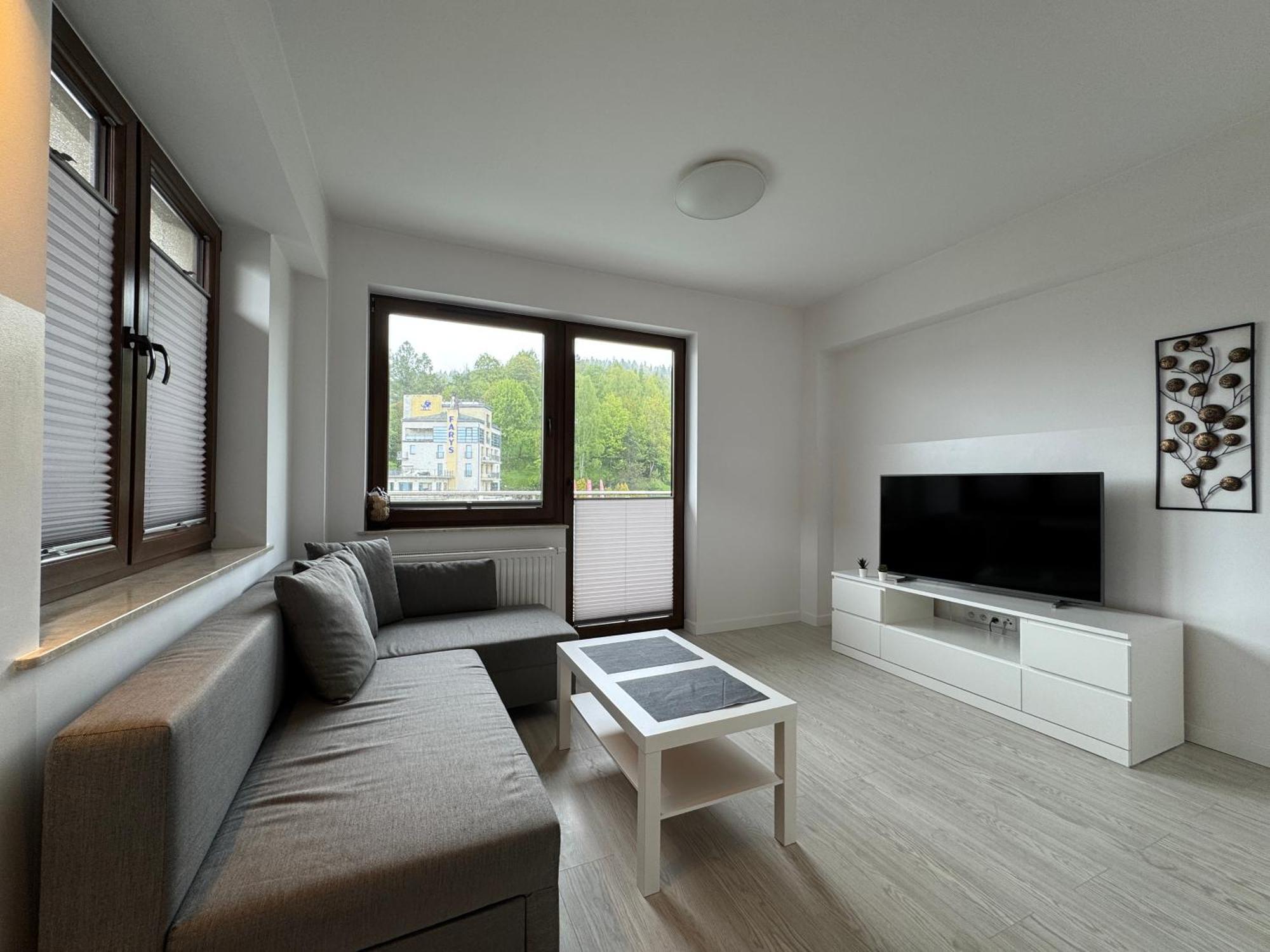Apartamenty City Center - Zdrojowe กรินีซา ดรอยจ์ ภายนอก รูปภาพ